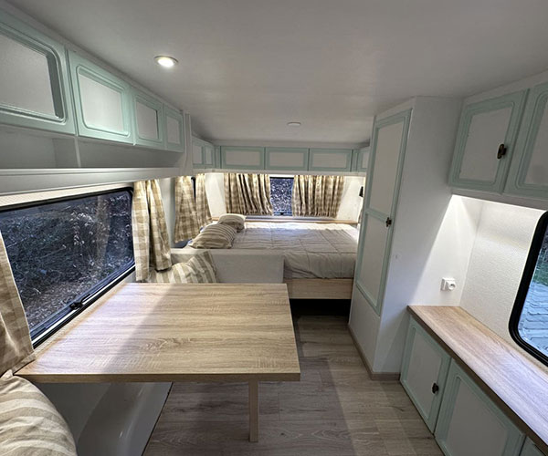 Ardenne Camping - Maboge (La Roche-en-Ardenne) Belgique - Camping Caravane vintage Glamping